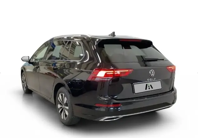 Angebotsdetails VW Golf VIII Variant 1.5 TSI Move Black