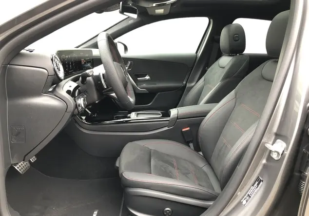 Angebotsdetails Mercedes-Benz A Grau-lack mountaingrau