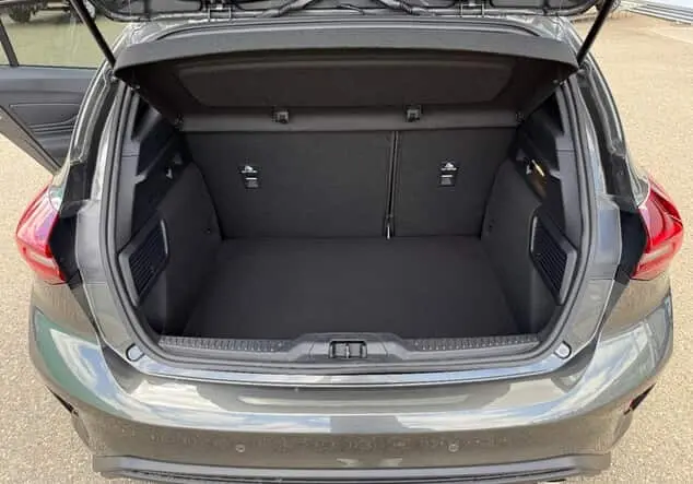 Angebotsdetails Ford Focus ST-Line Grau