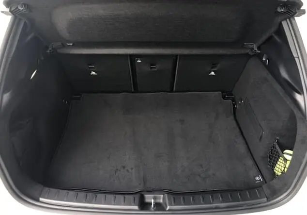 Angebotsdetails Mercedes-Benz GLA Polarweiß
