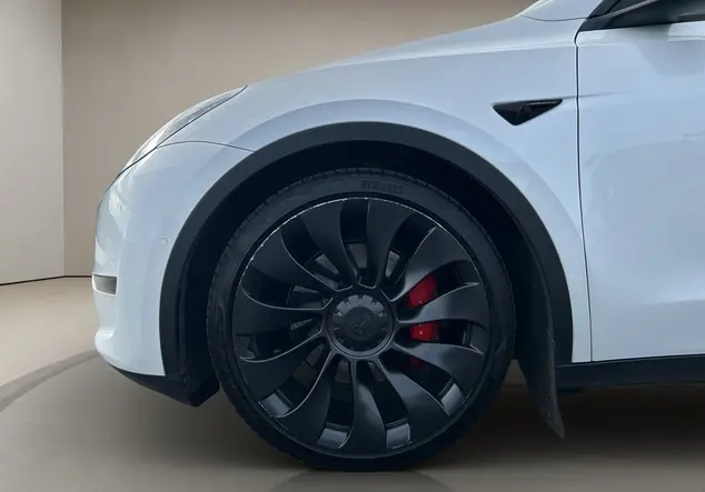 Angebotsdetails Tesla Model Y weiß