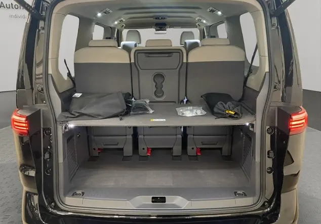 Angebotsdetails Volkswagen T7 Multivan 'GOAL' 1.5 TSI eHybrid 4MOTION KLIM Schwarz (Deep Black Perleffekt)
