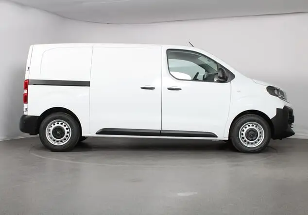 Angebotsdetails Opel Vivaro Opel Vivaro Kastenwagen Standard 2.0 BlueHDi 145 106 kW (145 PS) 6-Gang Kaolin Weiß