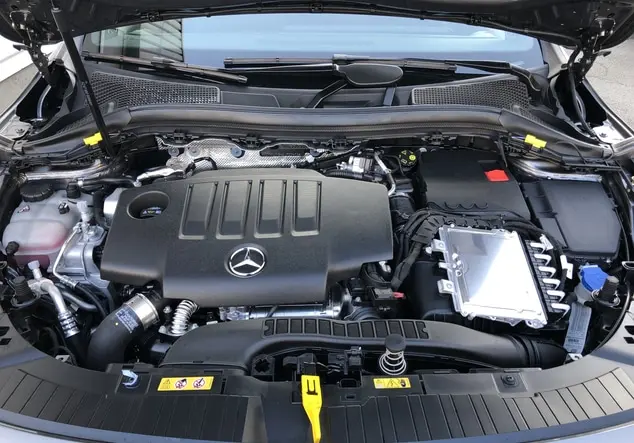Angebotsdetails Mercedes-Benz GLA Grau-lack mountaingrau