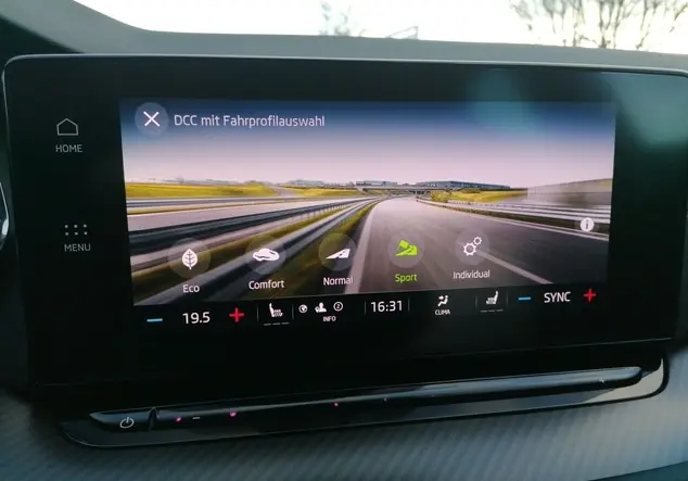 Angebotsdetails Skoda Octavia Moon-Weià Perleffekt