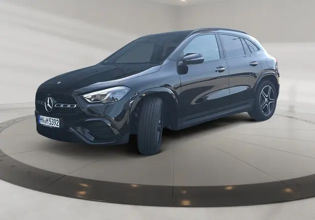 Angebotsdetails Mercedes-Benz GLA Kosmosschwarz