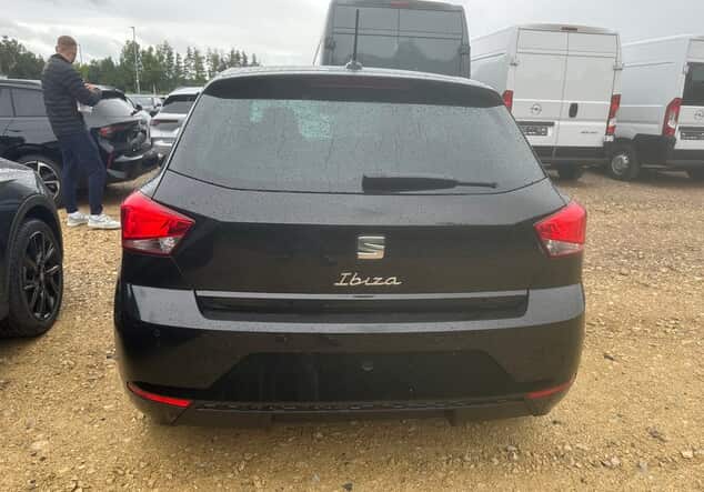 Angebotsdetails Seat Ibiza Seat Road Edition 1.0 TSI 85 kW (116 PS) 7-Gang-DSG Frontantrieb Midnight Schwarz Metallic