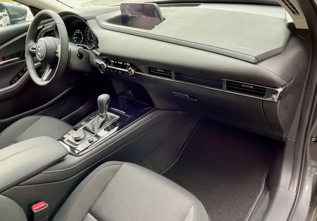 Angebotsdetails Mazda CX-30 grau