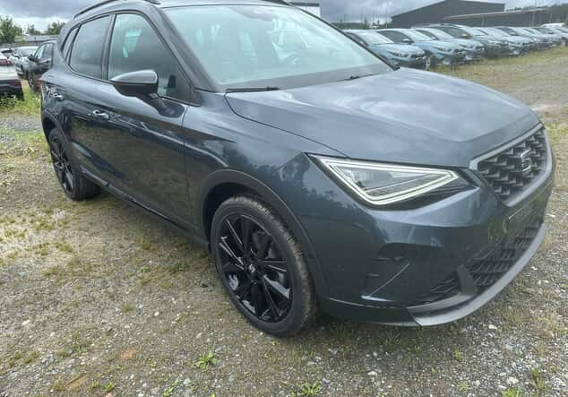 Angebotsdetails Seat Arona Seat FR Black Edition 1.0 TSI 85 kW (116 PS) 7-Gang-DSG Magnetic Grau Metallic / Midn...