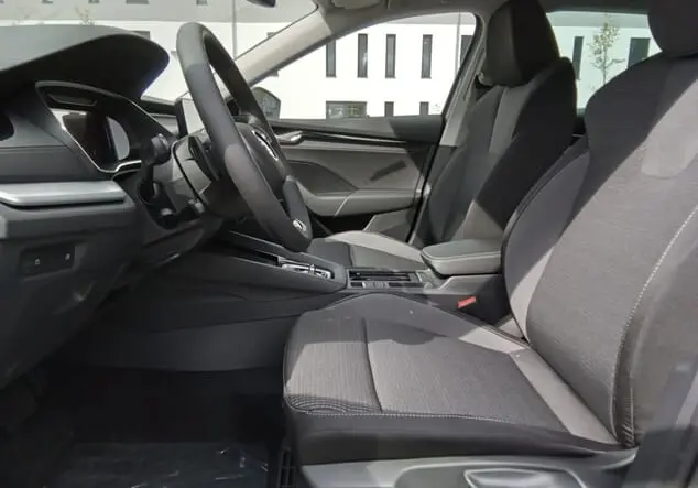 Angebotsdetails Skoda Octavia Skoda Octavia Combi Selection 1.5 TSI mHEV 110 kW (150 PS) 7-Gang-DSG Graphite-Grau Metallic
