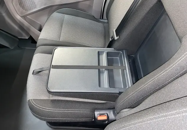 Angebotsdetails Volkswagen T7 Transporter Kasten 2.0 TDI LR Radstand 3500 m Weià (Clear White)