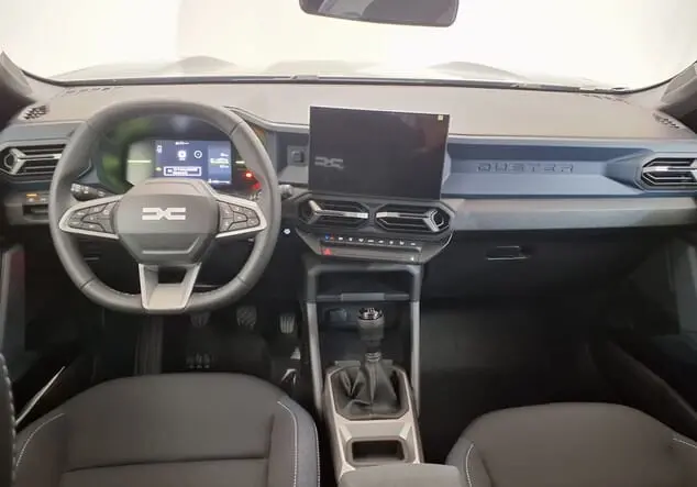 Angebotsdetails Dacia Duster Duster journey mild hybrid 96 kW (130 PS) 6-Gang Dolomit-Grau Metallic