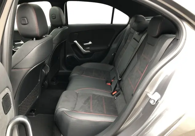 Angebotsdetails Mercedes-Benz A Grau-lack mountaingrau