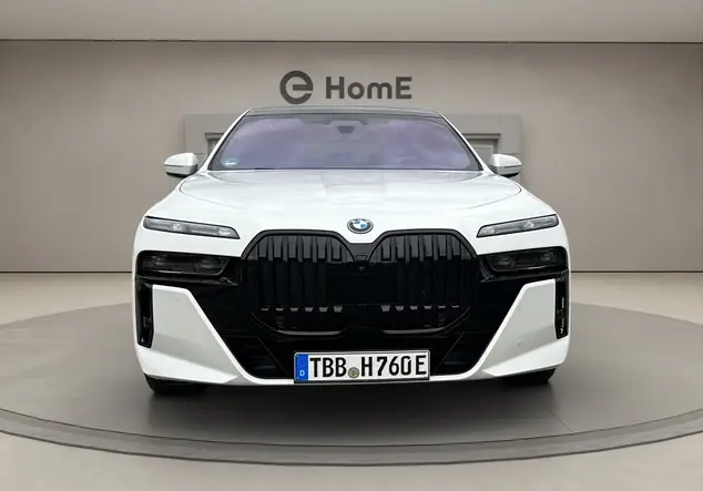 Angebotsdetails BMW i7 Mineralweiß Metallic