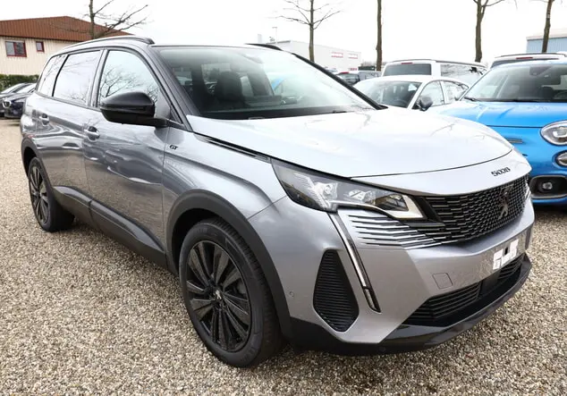 Angebotsdetails Peugeot 5008 130 EAT8 GT 360° Silber
