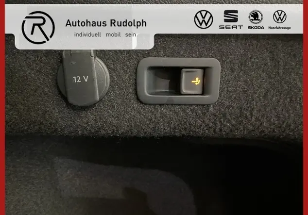 Angebotsdetails Volkswagen Passat Grau (Mangangrau Metallic)