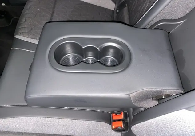 Angebotsdetails Volkswagen Golf Grau (Mondsteingrau)