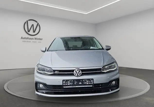 Angebotsdetails Volkswagen Polo Silber (Reflexsilber Metallic)