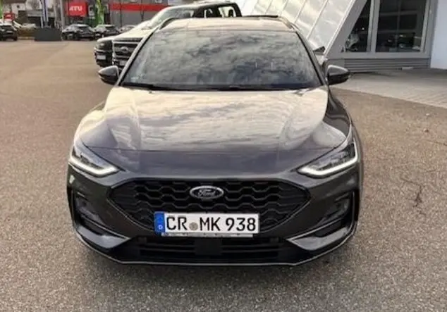 Angebotsdetails Ford Focus ST-Line X Grau