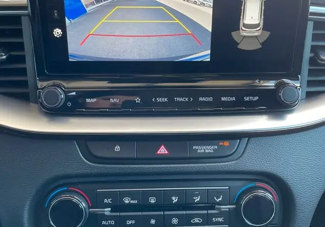 Angebotsdetails Kia Ceed Grau (DARK PENTA METAL M)