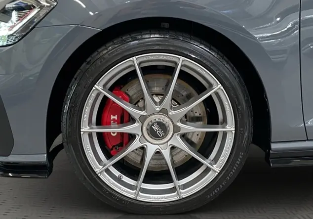 Angebotsdetails Volkswagen Golf VII 2.0 TSI GTI TCR / Grau (Pure Grey)