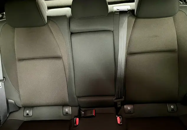 Angebotsdetails Mazda 3 schwarz