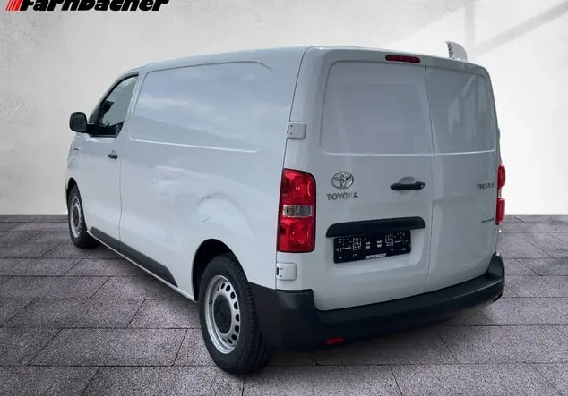 Angebotsdetails Toyota Proace Electric Ice White