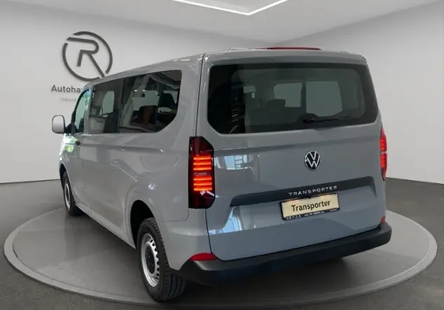 Angebotsdetails Volkswagen T7 Transporter Kombi 2.0 TDI 8-Gang-Automatik Ra Grau (Stone Grey)