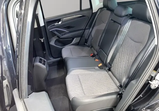 Angebotsdetails Volkswagen Tiguan Schwarz (Deep Black Perleffekt)