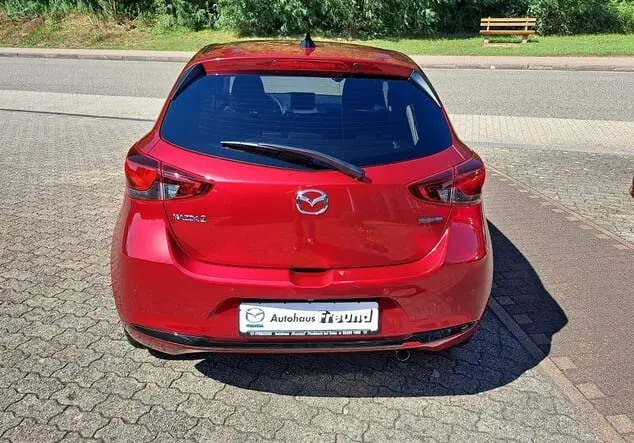 Angebotsdetails Mazda 2 SOUL RED CRYSTAL M