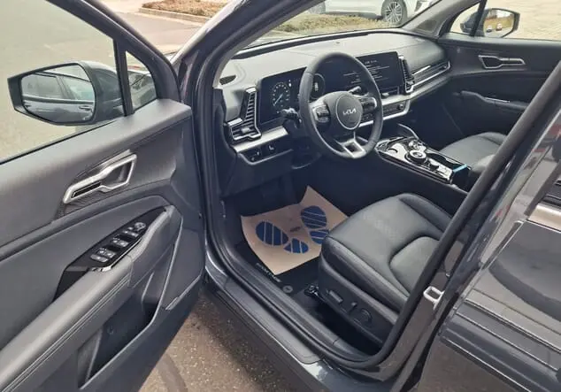 Angebotsdetails Kia Sportage Grau ((H8G) PENTA METAL M)