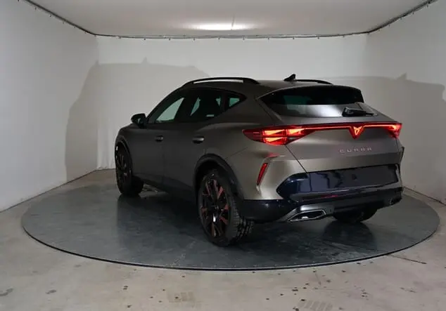 Angebotsdetails Cupra Formentor Cupra Formentor 1.5 eTSI 110 kW (150 PS) 7-Gang-DSG Century Bronze Matt