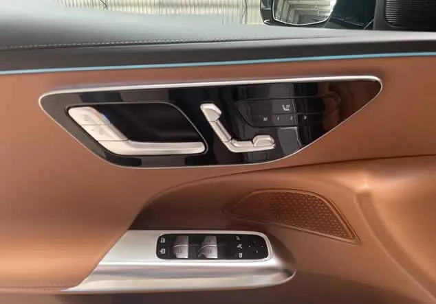 Angebotsdetails Mercedes-Benz E E200 Line Advanced Plus*Night*Pano*Superscreen*360grad*Distronic*Softclose* Alpin Grau