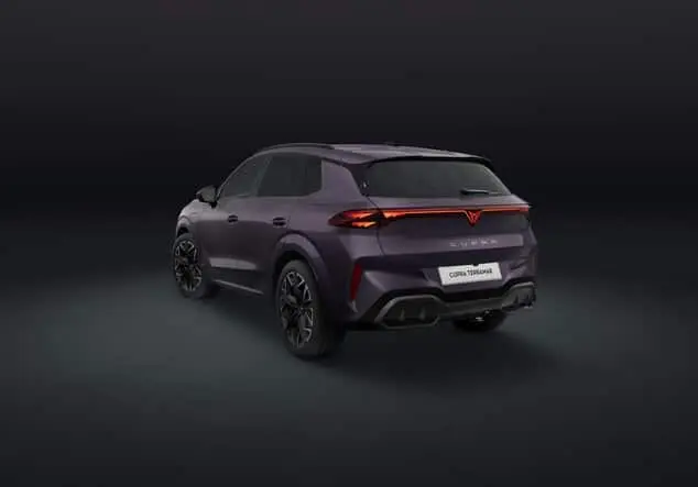 Angebotsdetails Cupra Terramar Cupra Terramar e-HYBRID 1.5 e-HYBRID 150 kW (204 PS) 6-Gang-DSG 150.00 kW (204 PS) Dark Void