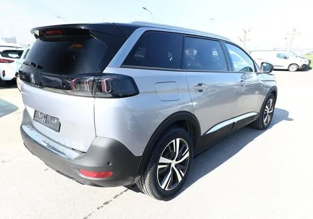 Angebotsdetails Peugeot 5008 130 EAT8 Allure Pack 360° -36% Grau