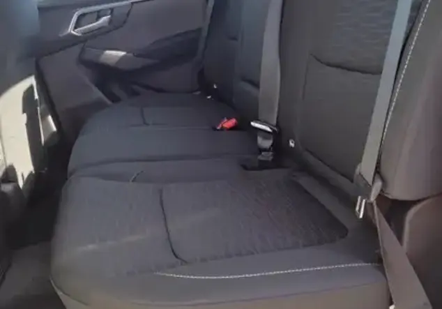 Angebotsdetails ISUZU D-Max weiß / grau