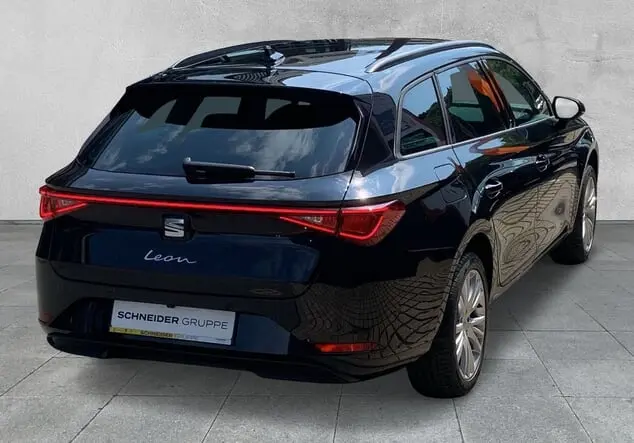 Angebotsdetails Seat Leon Sportstourer Style Edition 1.5 eTSI ACT SUPER DEAL Magnetic Grau Metallic oder Schwarz Metallic