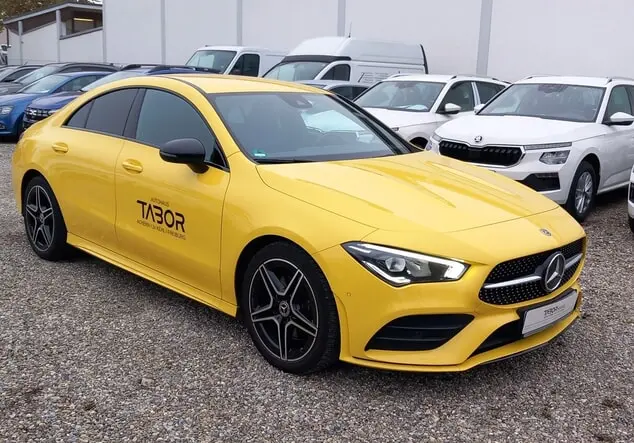 Angebotsdetails Mercedes-Benz CLA 200 DCT Line Gelb