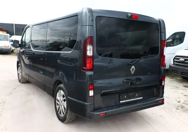 Angebotsdetails Renault Trafic dCi 145 L2 Grand SpaceClass 7S Grau