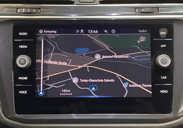 Angebotsdetails Volkswagen Tiguan Schwarz (Deep Black Perleffekt)