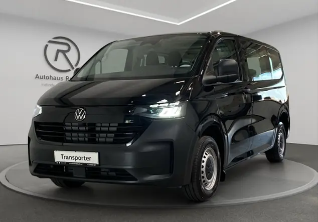 Angebotsdetails Volkswagen T7 Transporter Kombi 2.0 TDI 8-Gang-Automatik Ra Schwarz (Midnight Black Metallic)