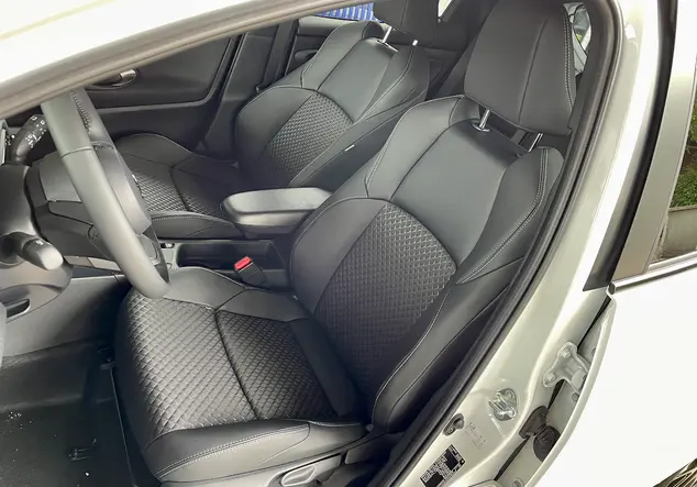 Angebotsdetails Mazda 2 weiß