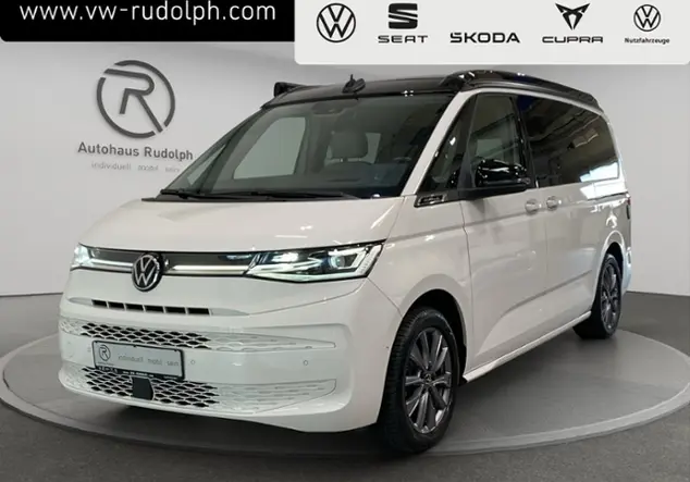 Angebotsdetails Volkswagen T7 California Ocean 2.0 TDI Langer Ãberhang Weià (Candy-Weià Deep Black Perleffekt)