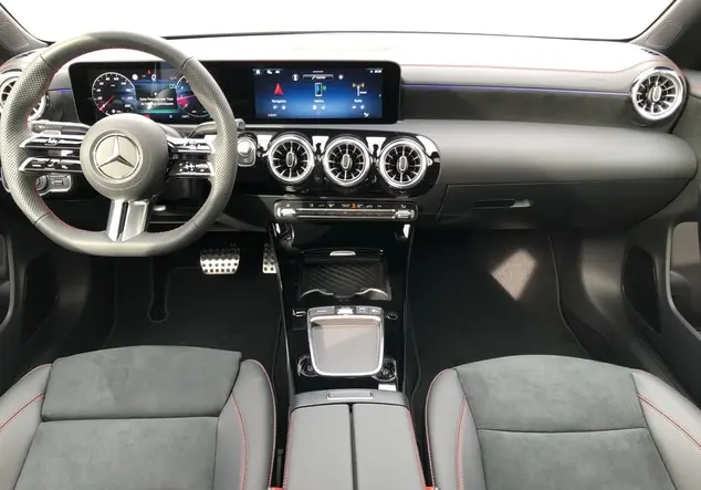 Angebotsdetails Mercedes-Benz CLA Grau-lack mountaingrau