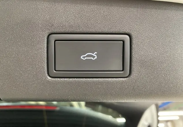 Angebotsdetails Volkswagen ID.4 GTX 4Motion 82 kWh / Weià (Gletscherweià Metallic)