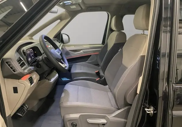 Angebotsdetails Volkswagen T7 Multivan 'GOAL' 1.5 TSI eHybrid 4MOTION KLIM Schwarz (Deep Black Perleffekt)