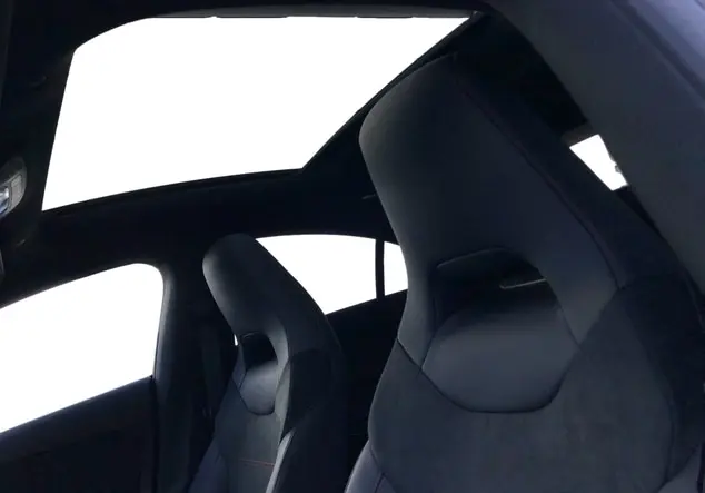 Angebotsdetails Mercedes-Benz CLA Schwarz-lack kosmosschwarz