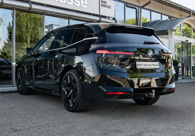 Angebotsdetails BMW iX M60 black sapphire metallic