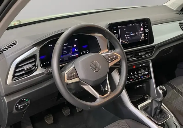 Angebotsdetails Volkswagen T-Roc 1.0 TSI Life / 'Park Assist' Schwarz (Deep Black Perleffekt)