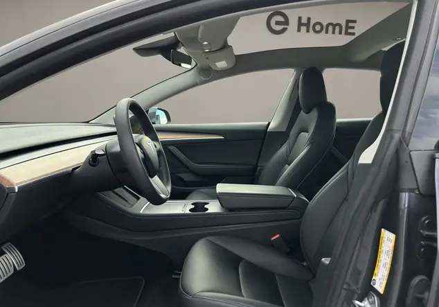 Angebotsdetails Tesla Model 3 grau